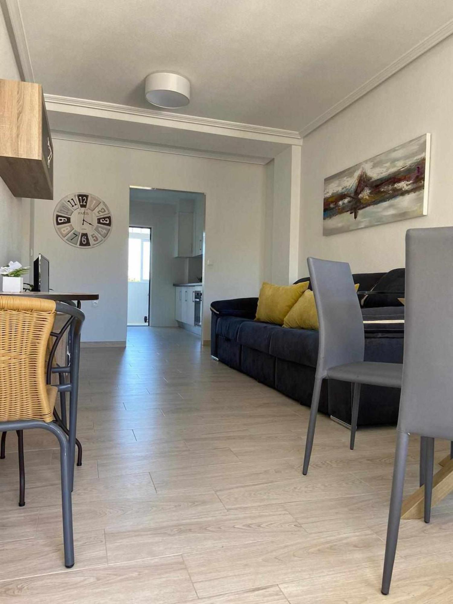 Relax Family Home Zenia Bulevard โอริอุเอลา ภายนอก รูปภาพ