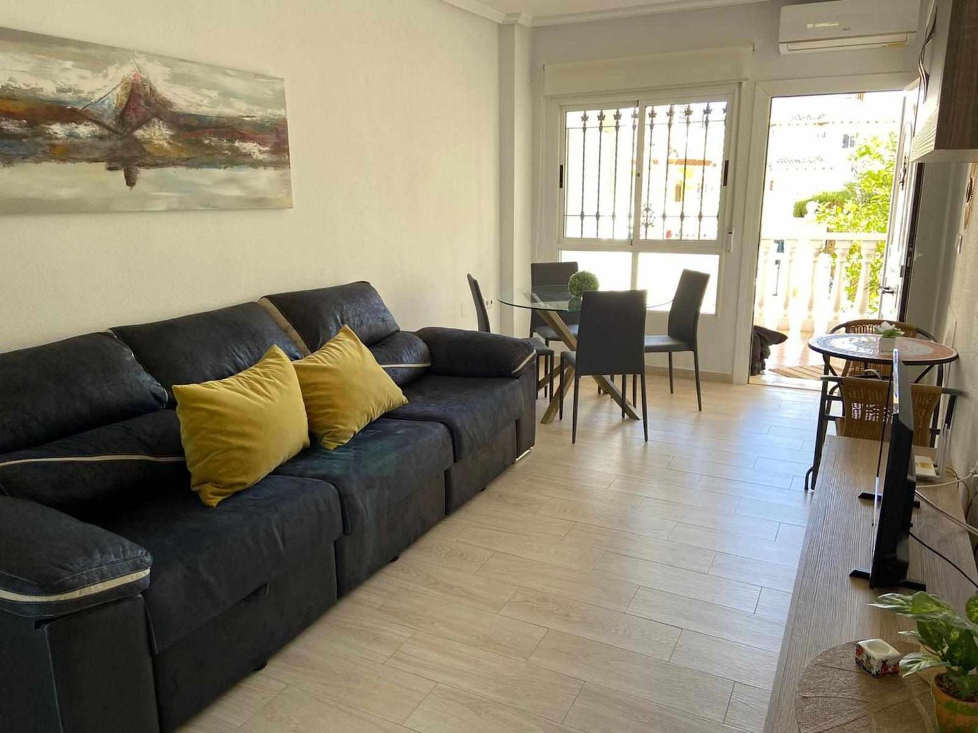 Relax Family Home Zenia Bulevard โอริอุเอลา ภายนอก รูปภาพ