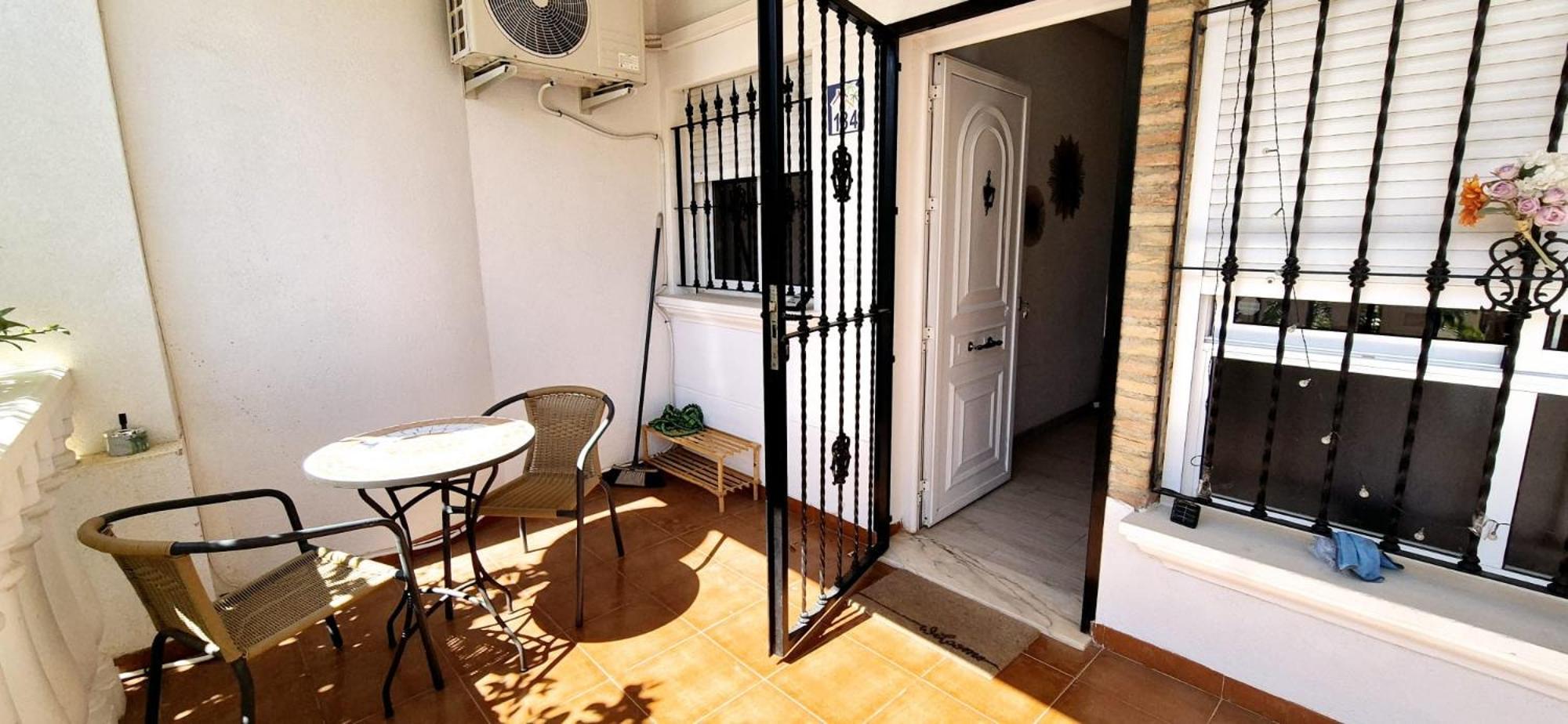 Relax Family Home Zenia Bulevard โอริอุเอลา ภายนอก รูปภาพ